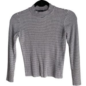 Forever 21 Girls Black and White Long Sleeve Top